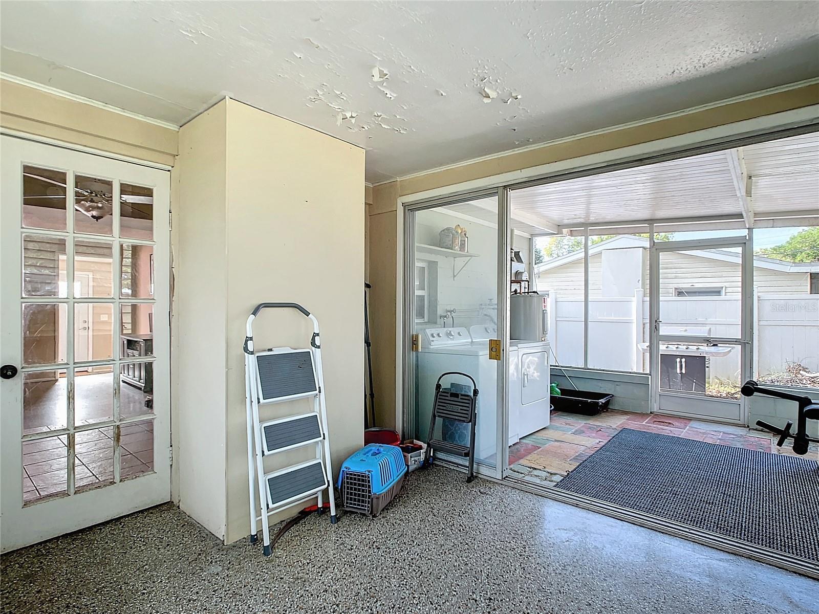 11048 105TH LN