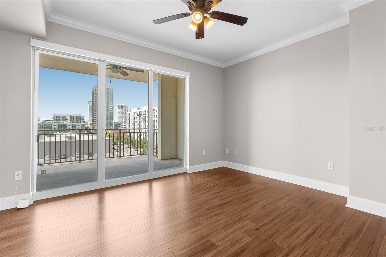 1238 E KENNEDY BLVD #501