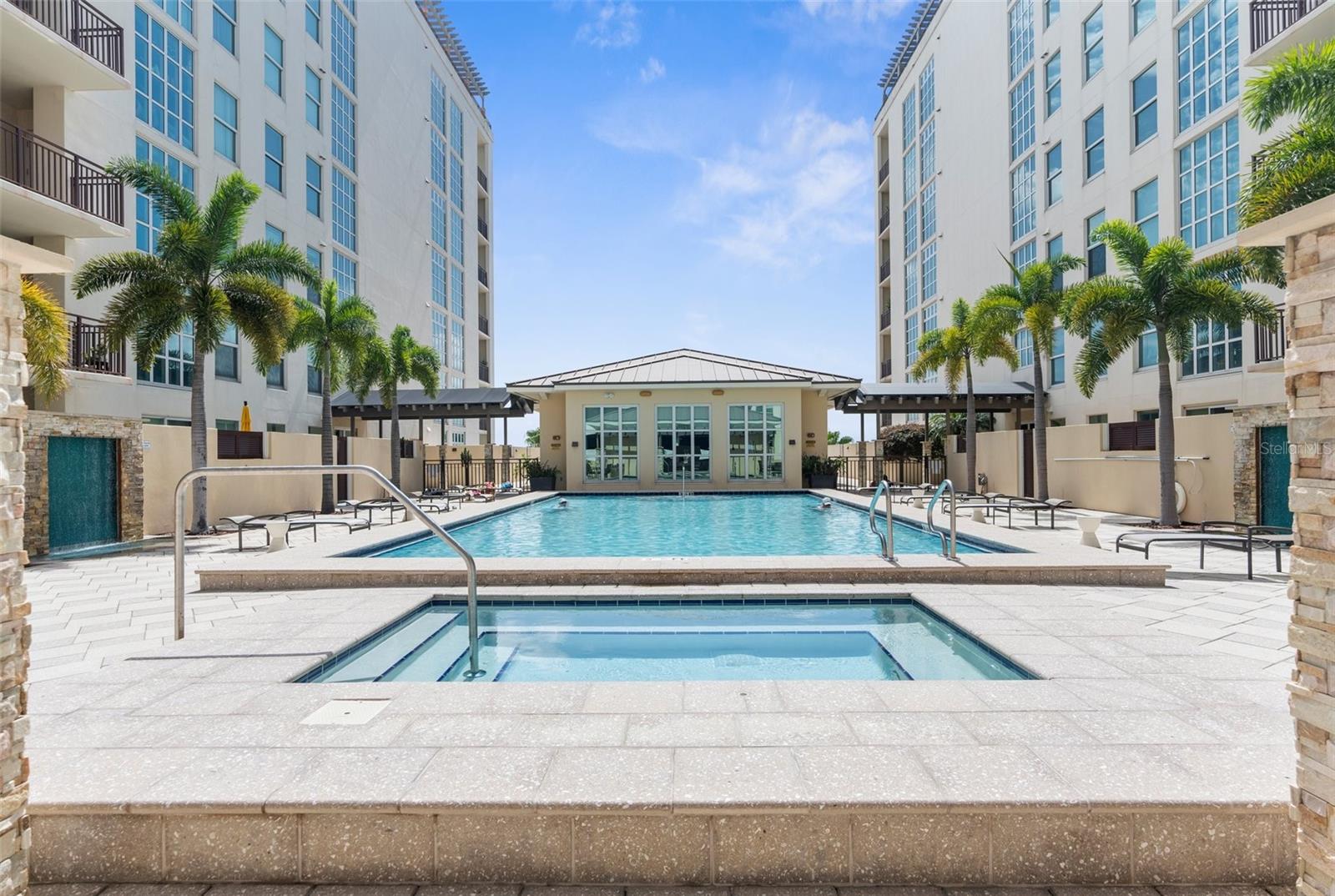 1238 E KENNEDY BLVD #501