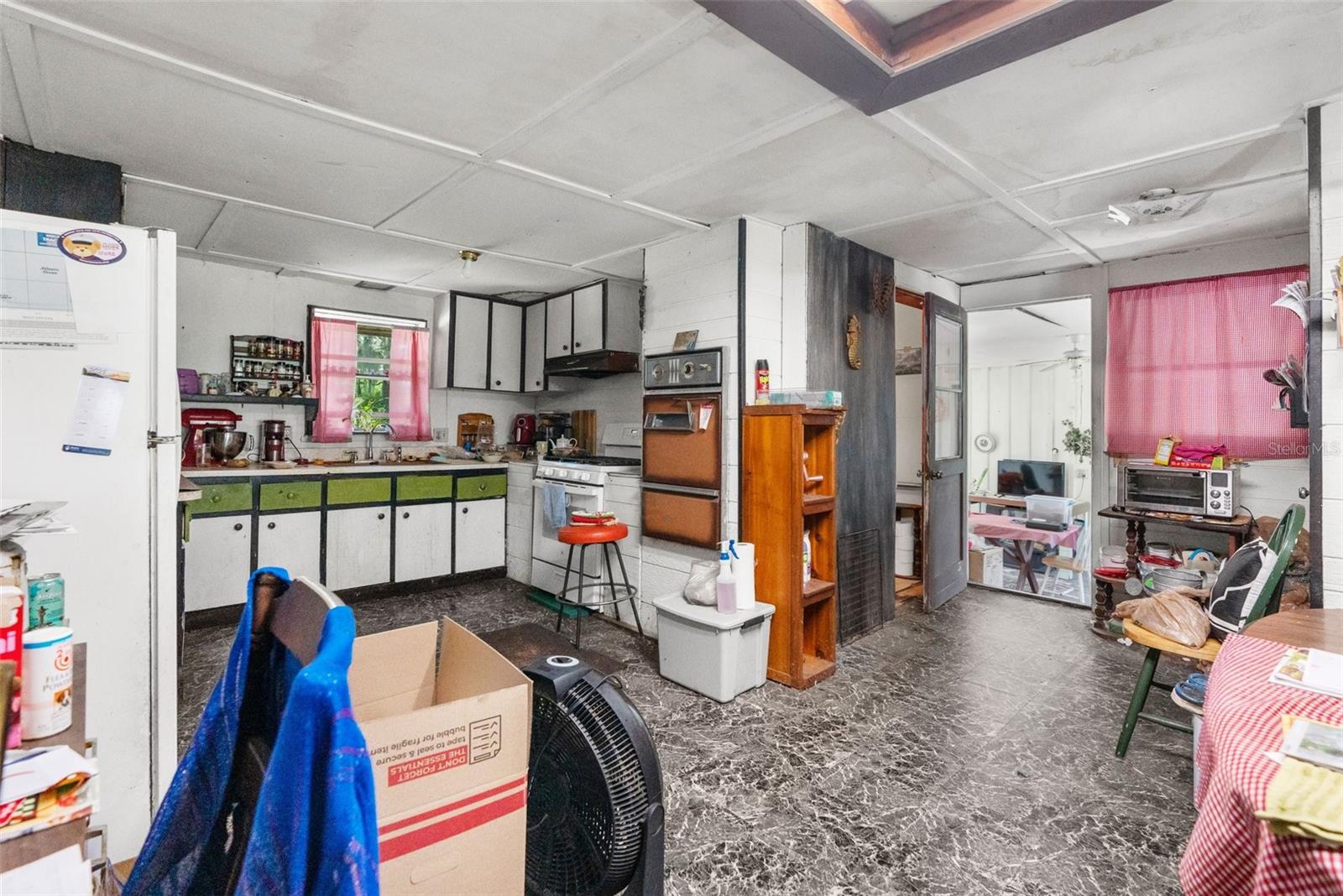 12908 KODIAK AVE