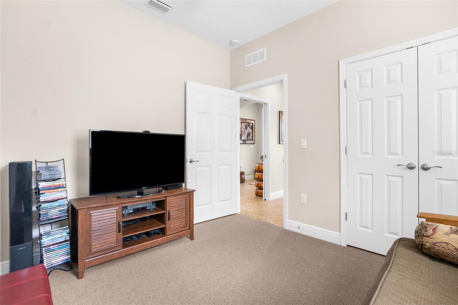 11206 KISKADEE CIR