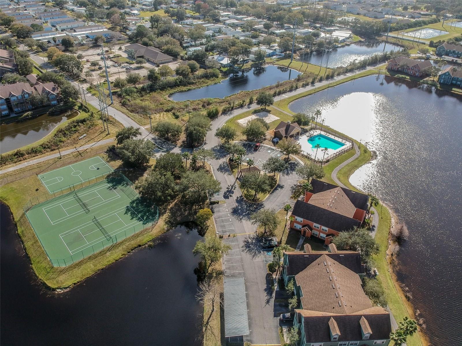9828 LAKE CHASE ISLAND WAY #0
