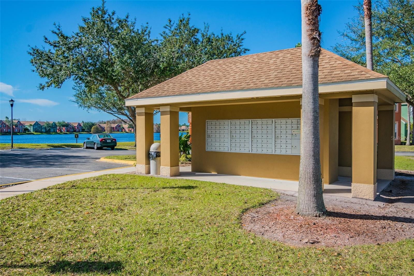 9828 LAKE CHASE ISLAND WAY #0