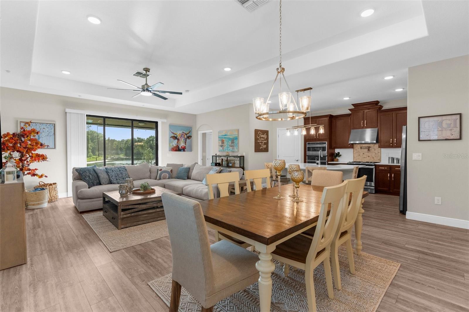11597 WEAVER HOLLOW RD