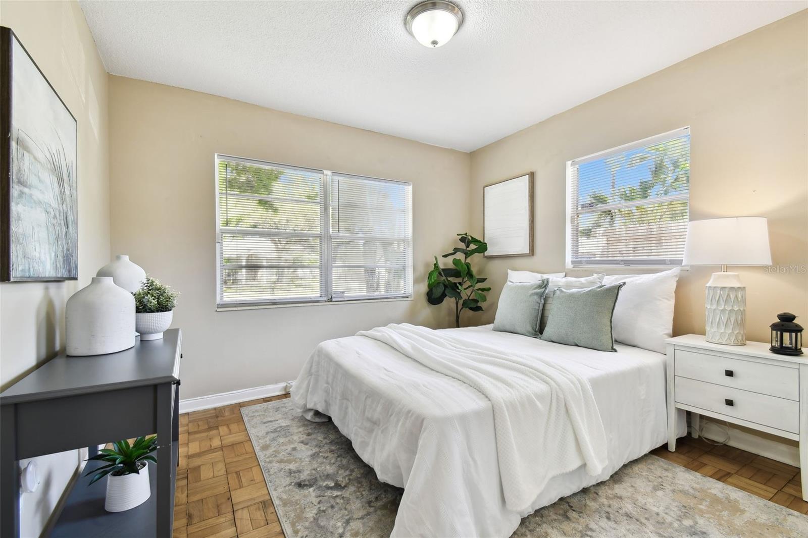 3818 W SAN MIGUEL ST