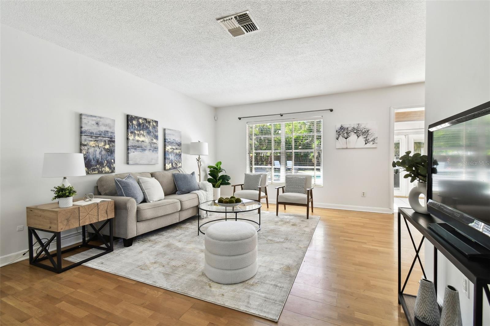 3818 W SAN MIGUEL ST