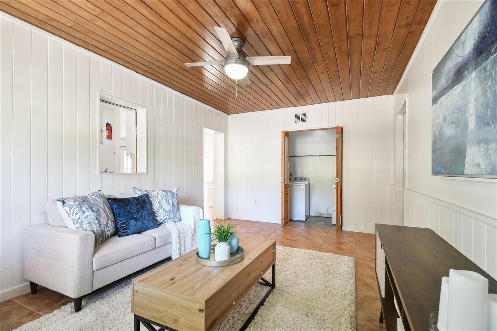 3818 W SAN MIGUEL ST