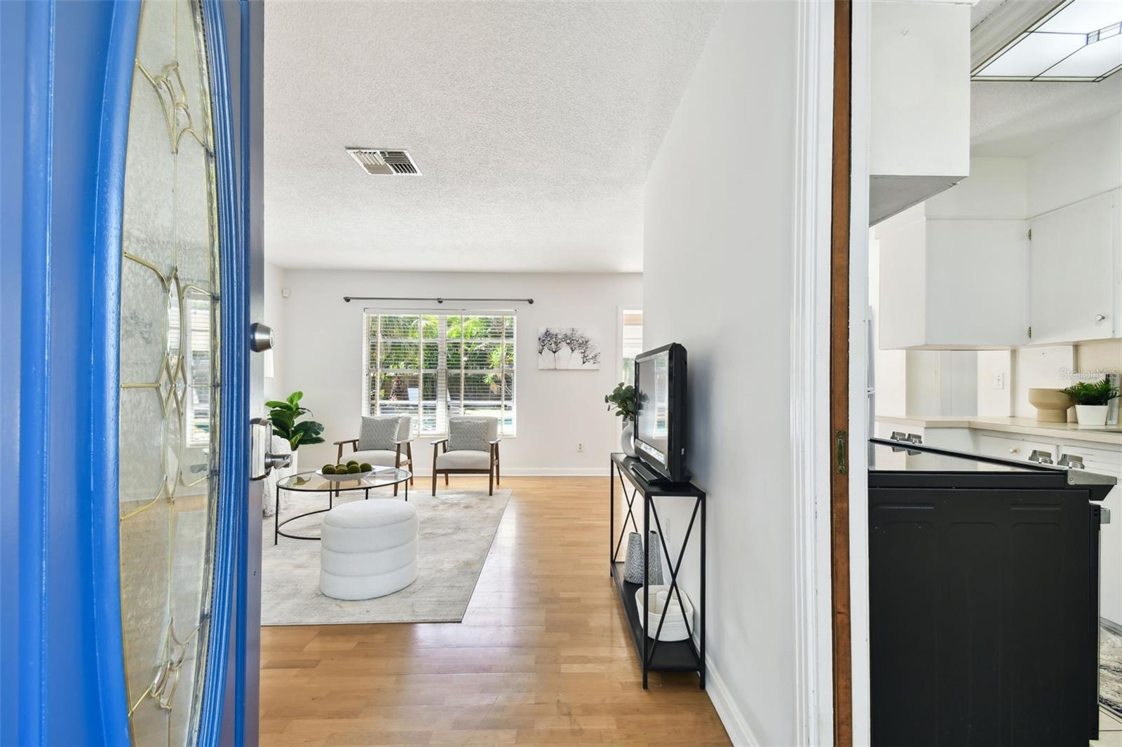 3818 W SAN MIGUEL ST