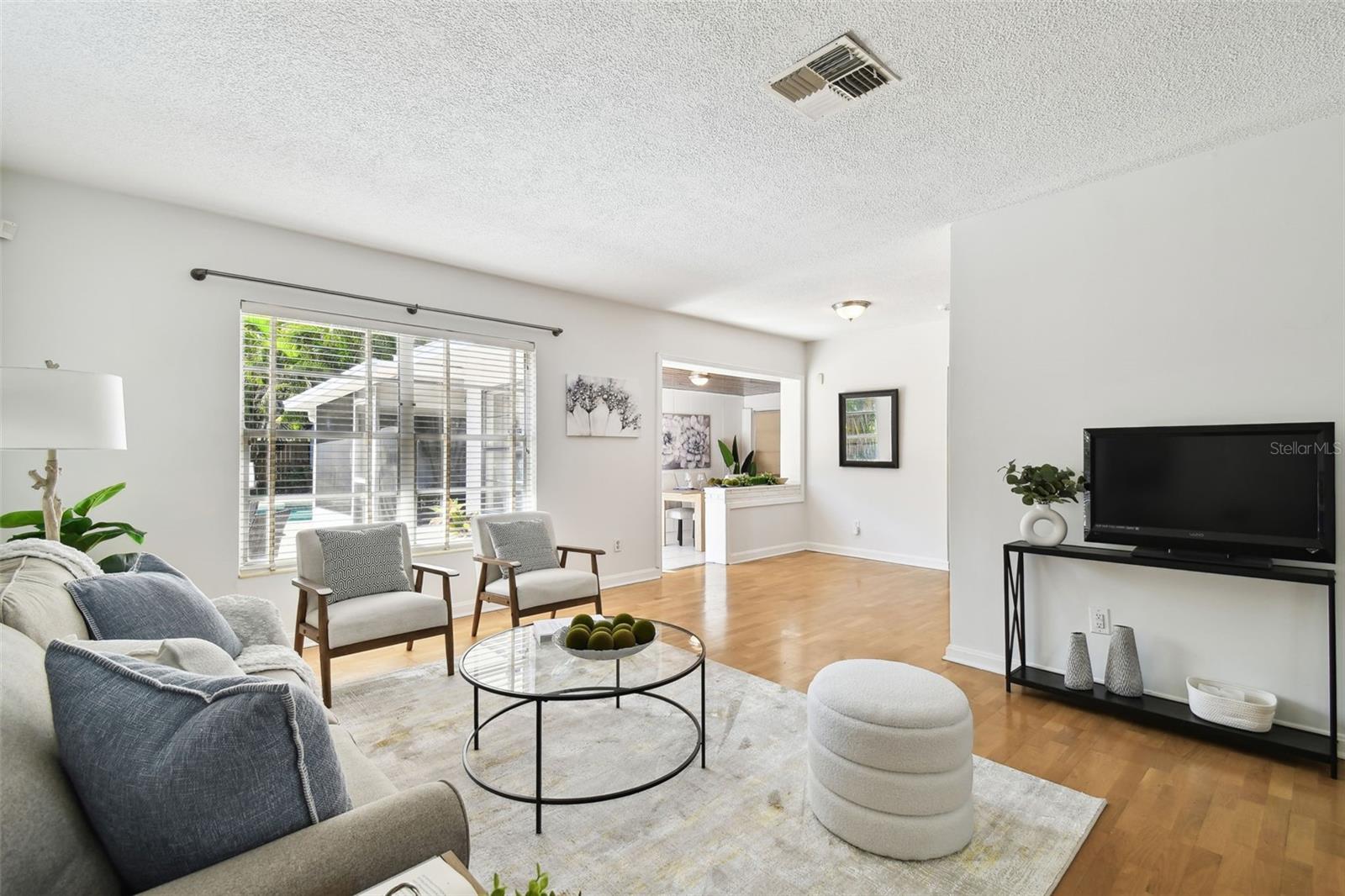 3818 W SAN MIGUEL ST