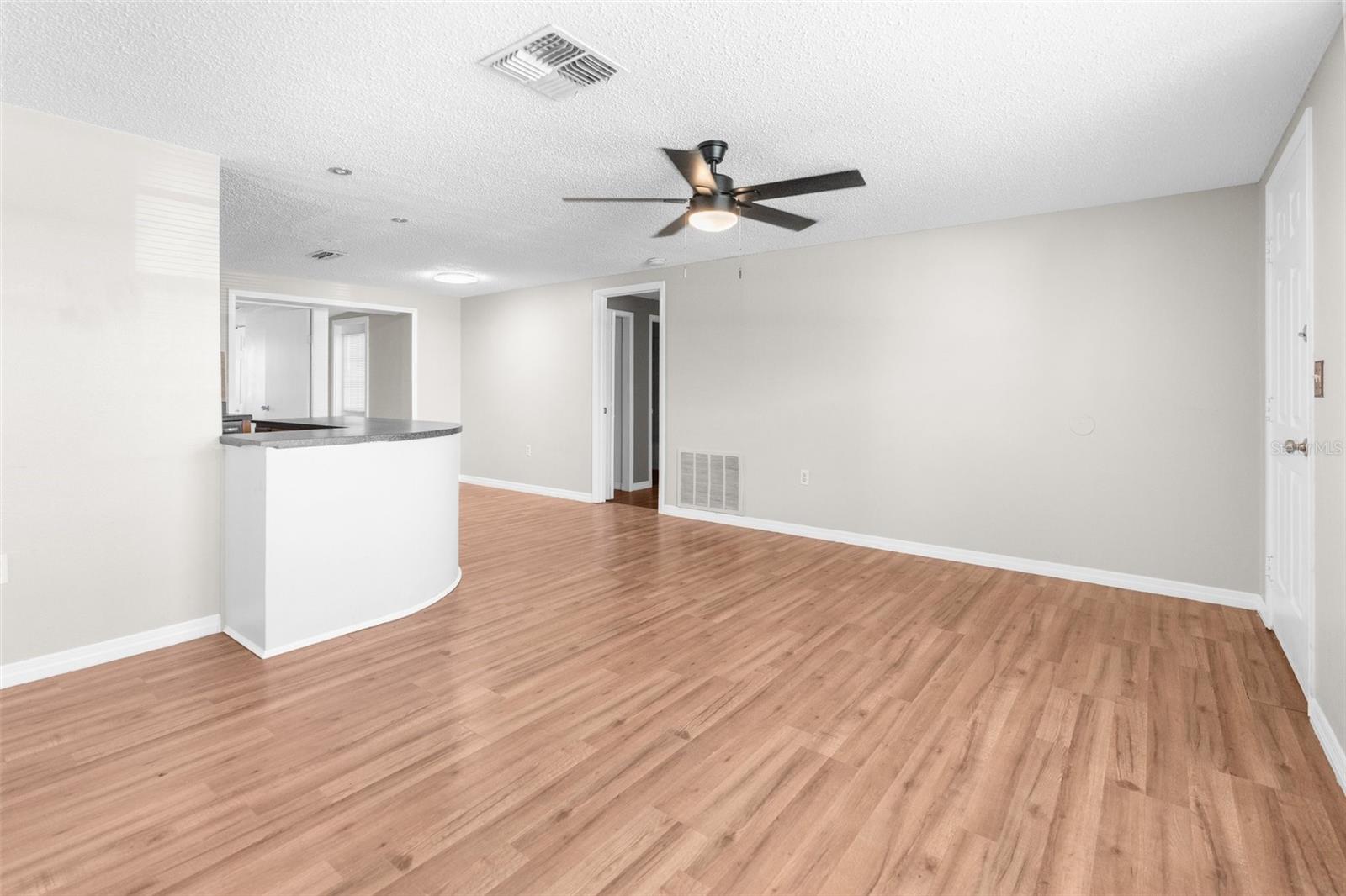 11902 OCEANSIDE DR