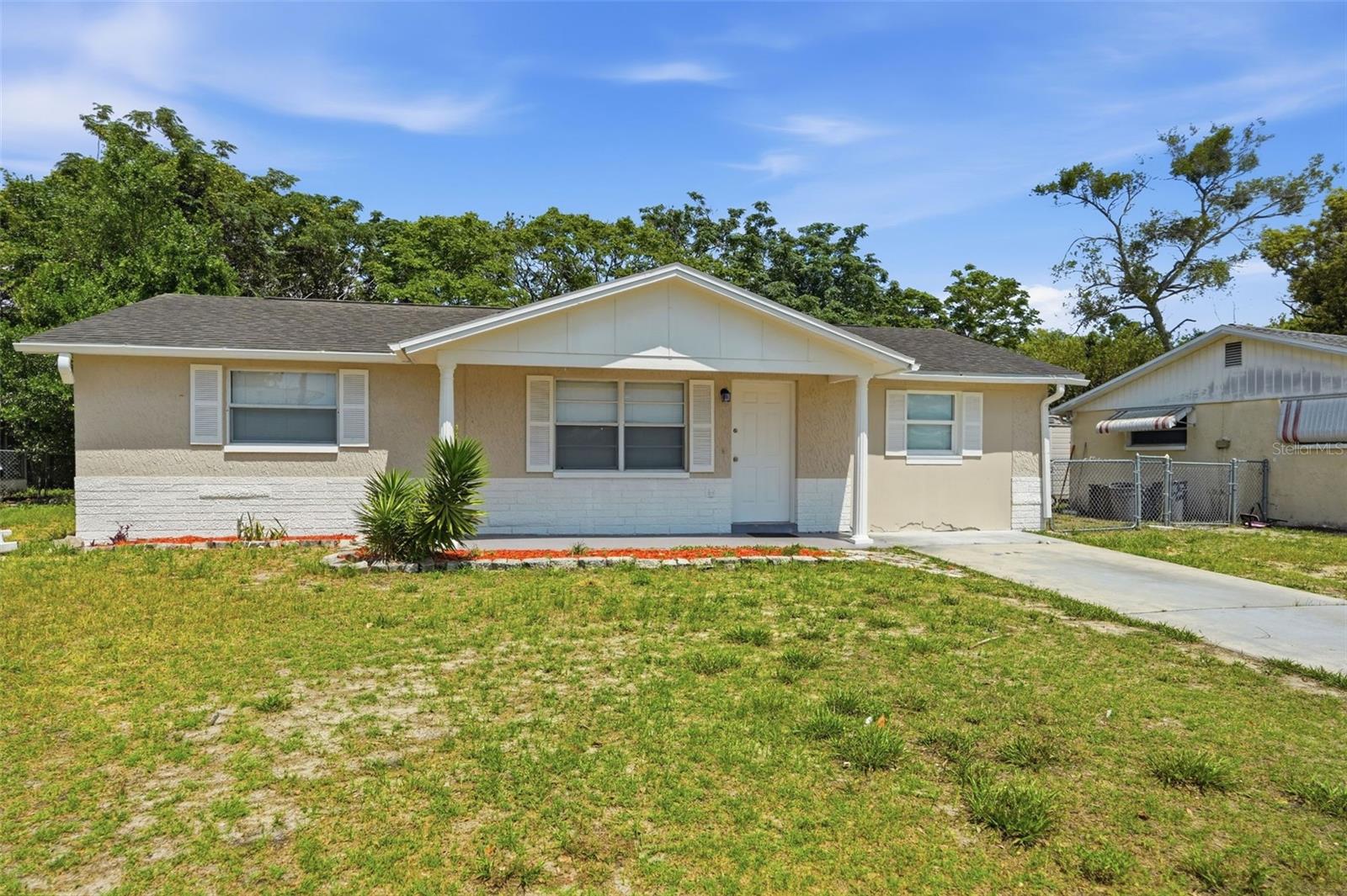 11902 OCEANSIDE DR