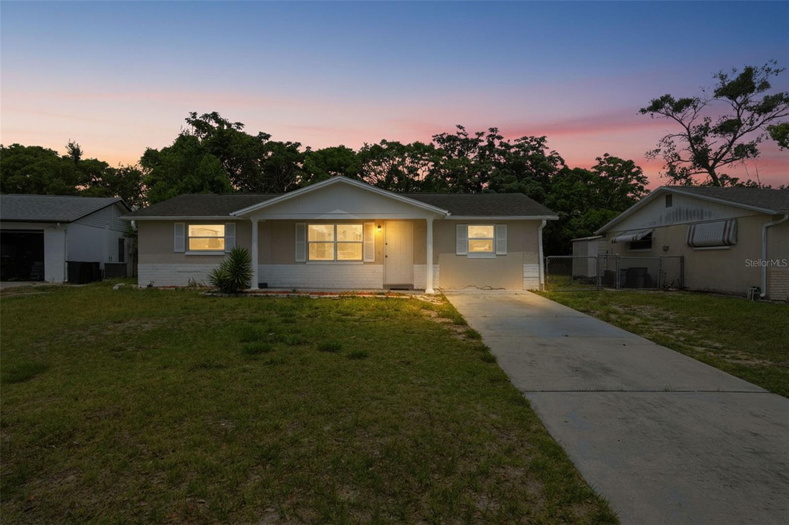 11902 OCEANSIDE DR
