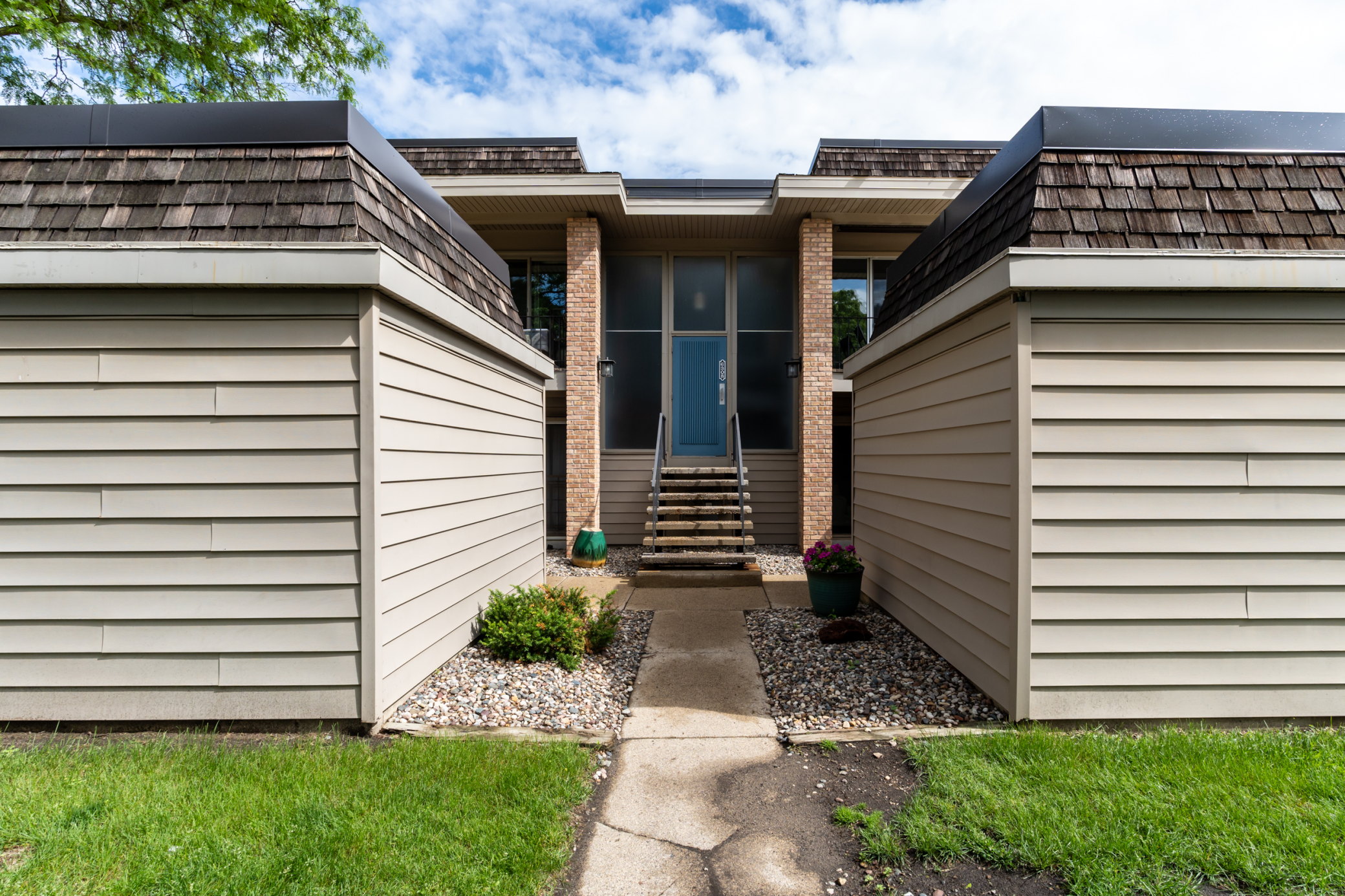 6308 Barrie Road Unit: 1D