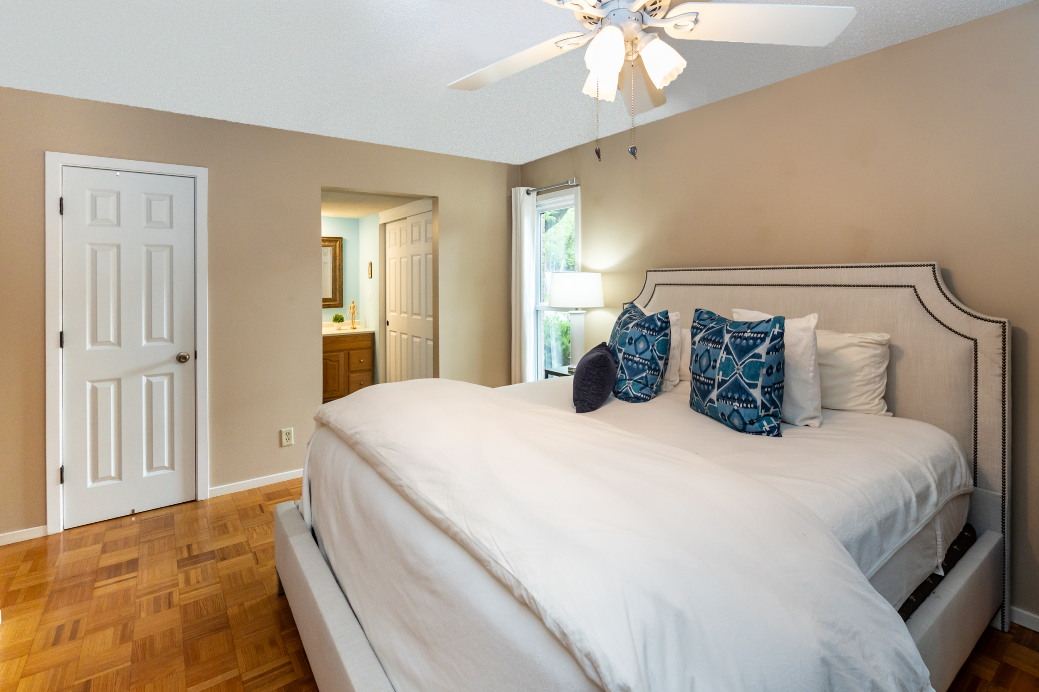 6308 Barrie Road Unit: 1D