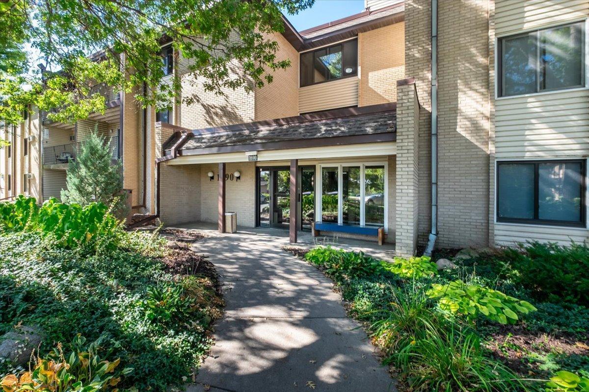 1690 Highway 36 W Unit: 118