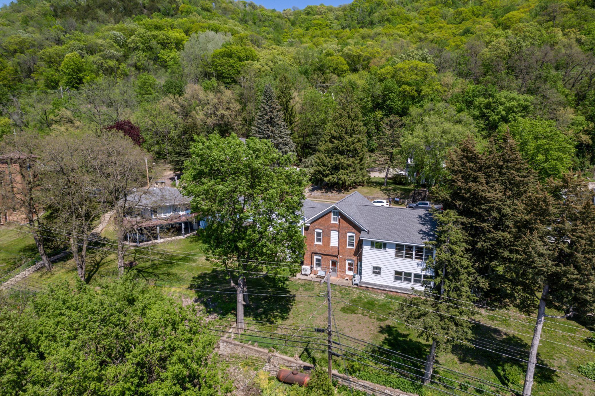 304 S 2nd Street