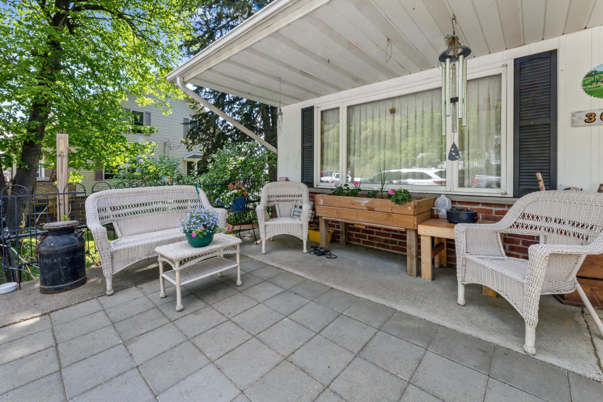 304 S 2nd Street