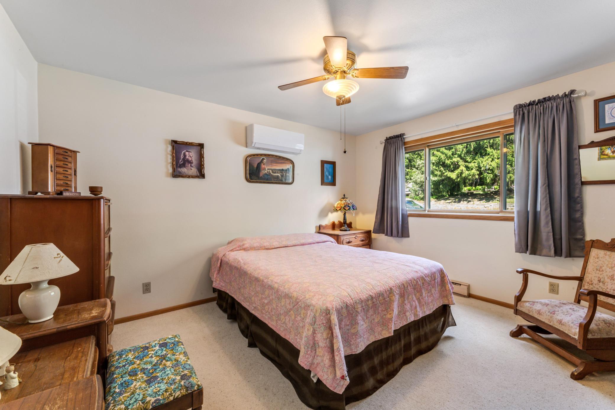 304 S 2nd Street