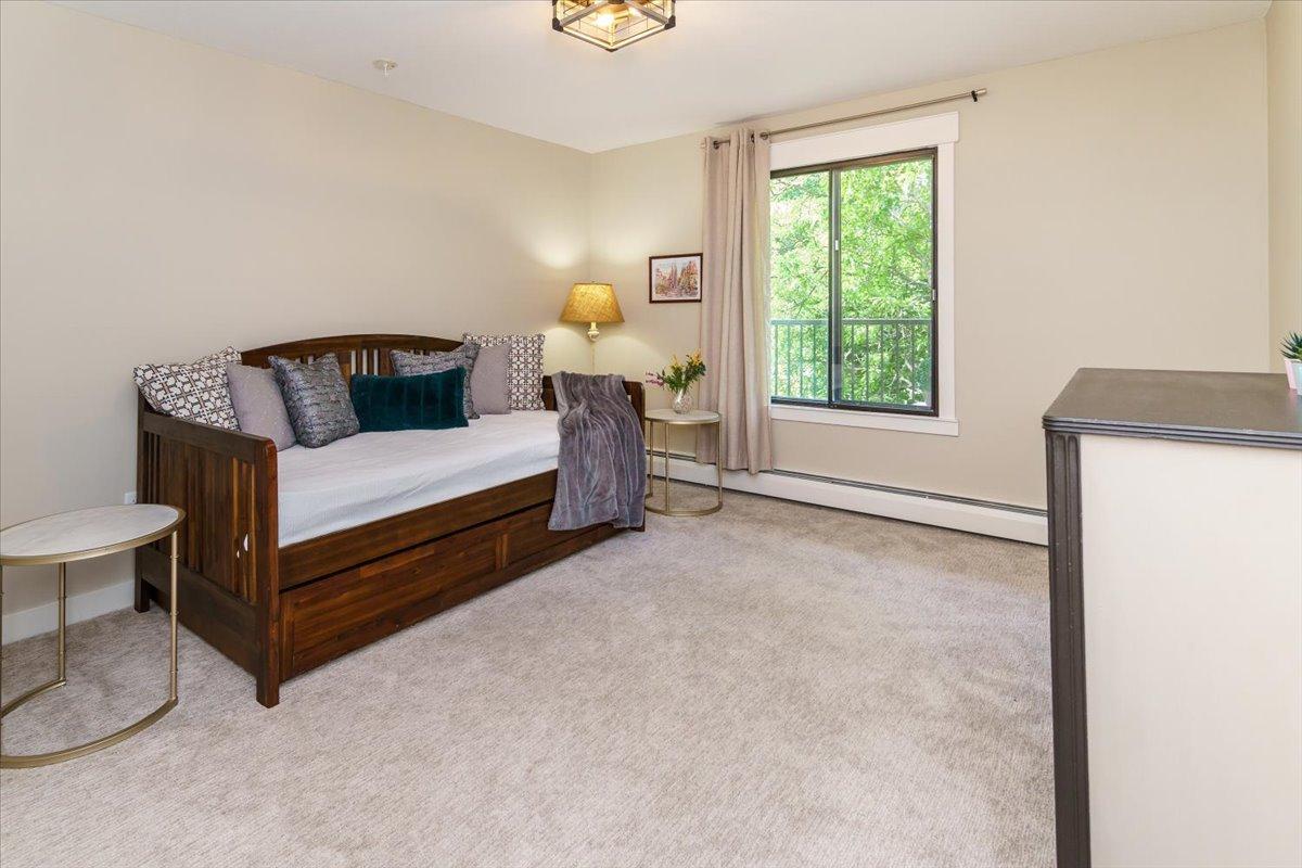 10501 Cedar Lake Road Unit: 404