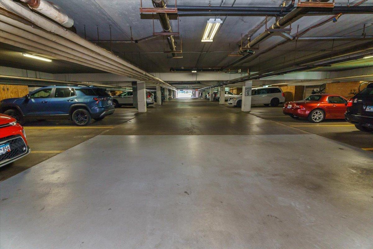 10501 Cedar Lake Road Unit: 404