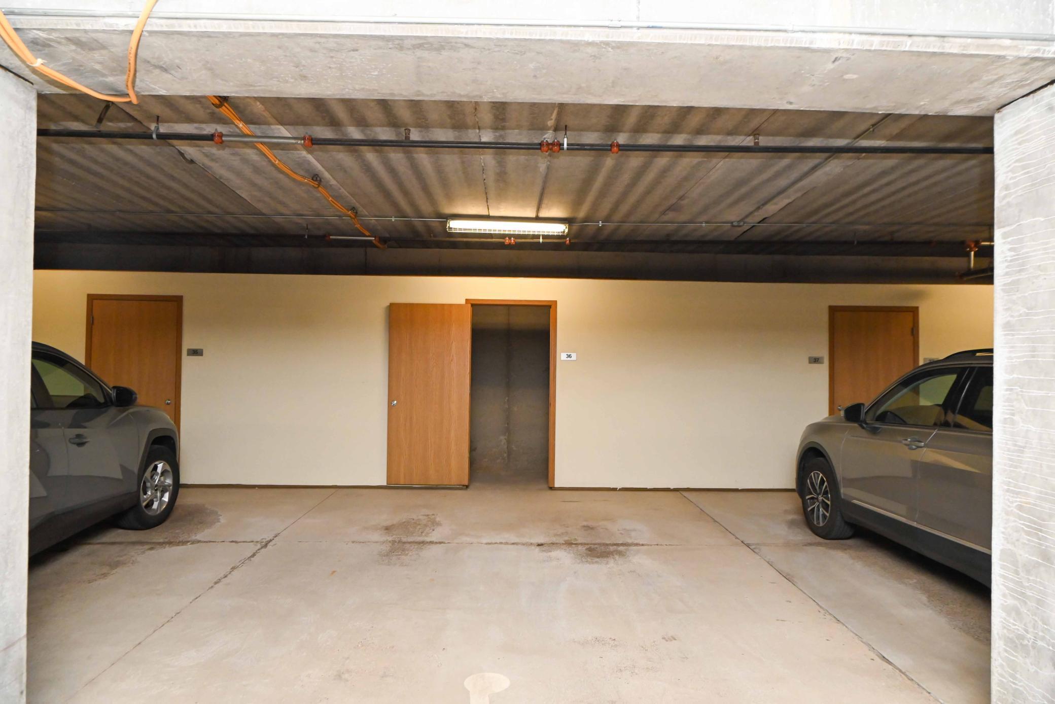 1590 Parkwood Drive Unit: 210