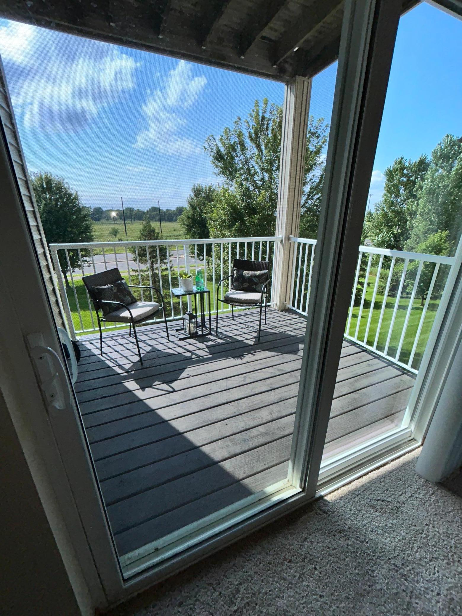 1590 Parkwood Drive Unit: 210