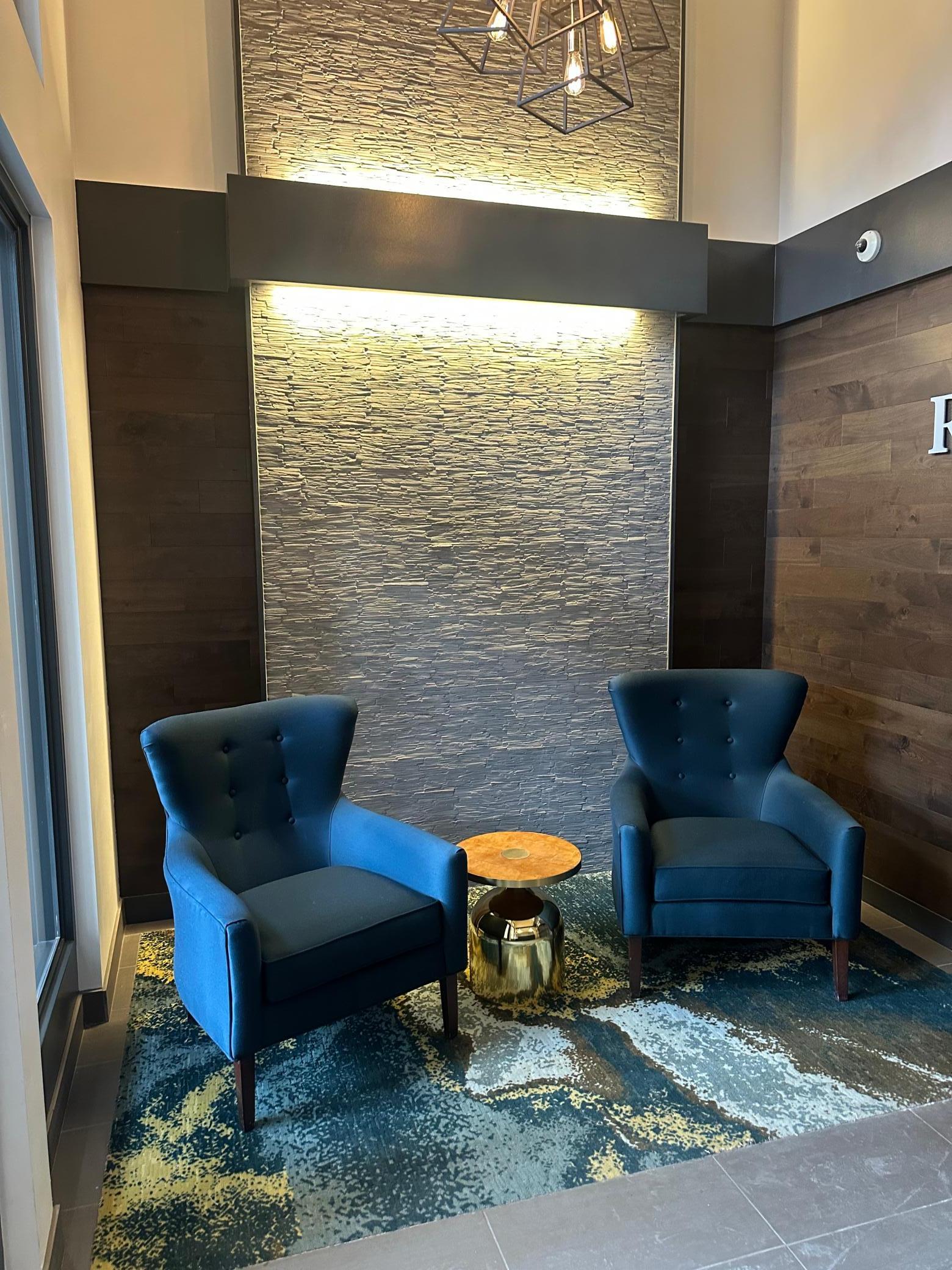 575 N 1st Street Unit: 301