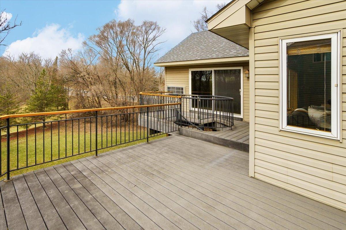 648 Welland Court