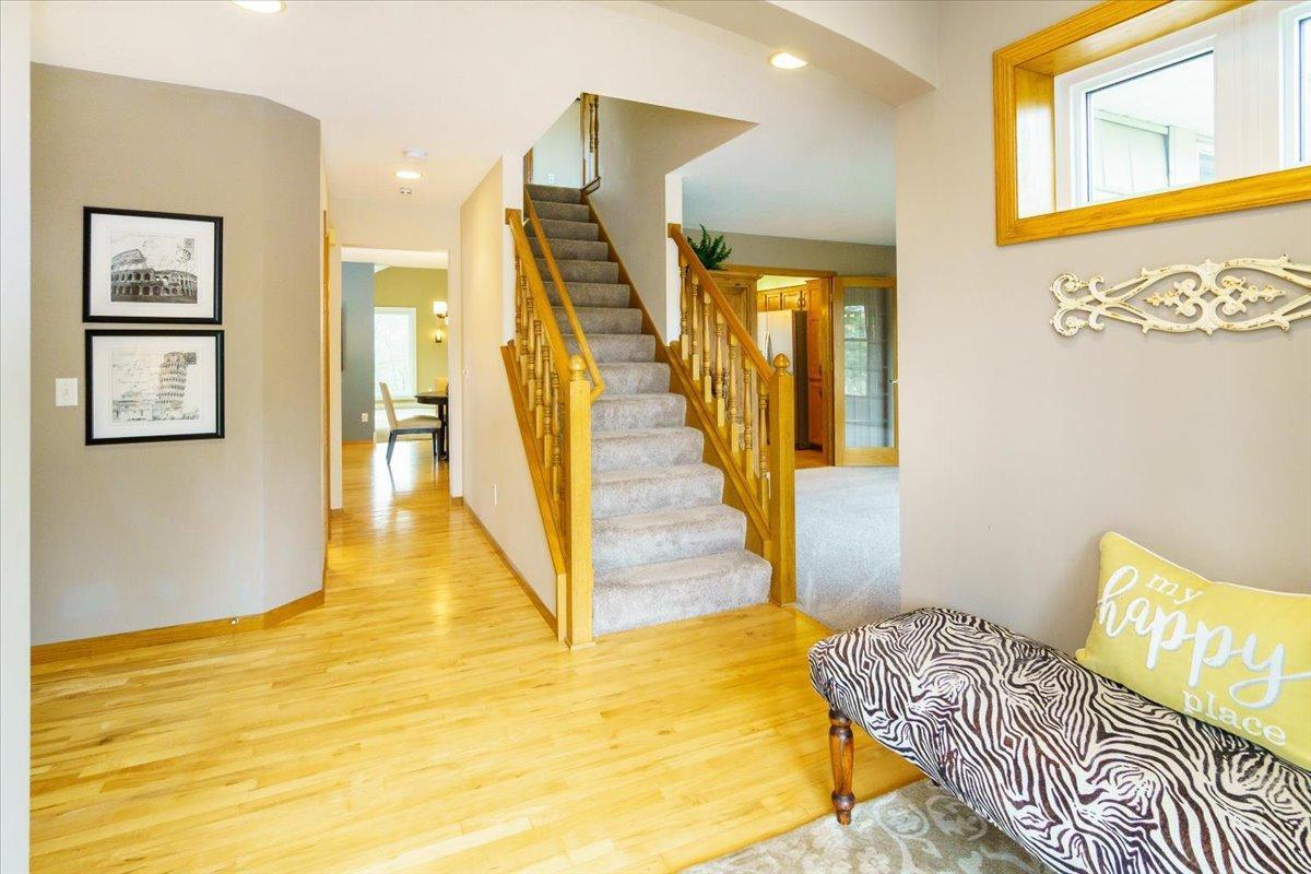 648 Welland Court