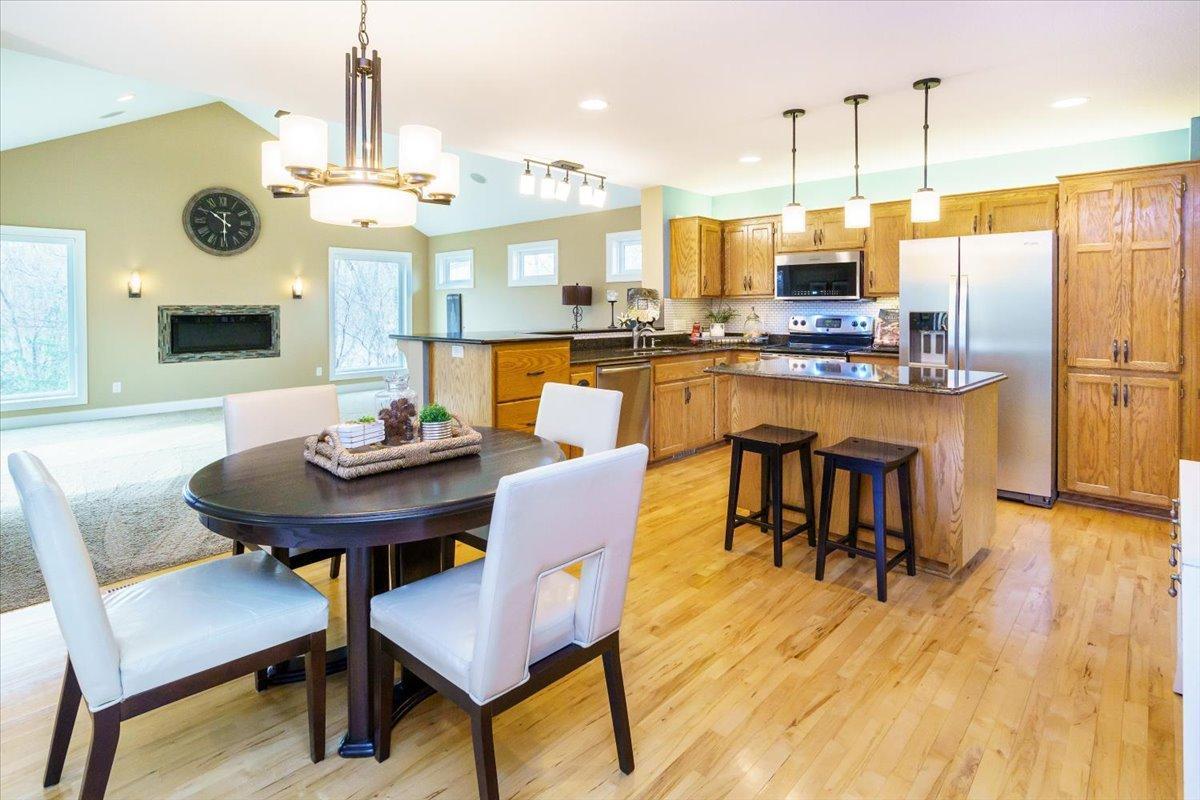 648 Welland Court
