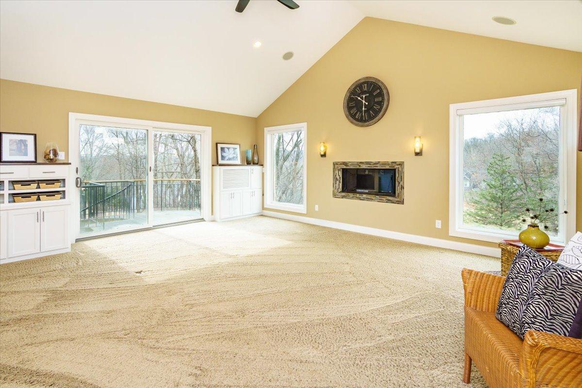 648 Welland Court