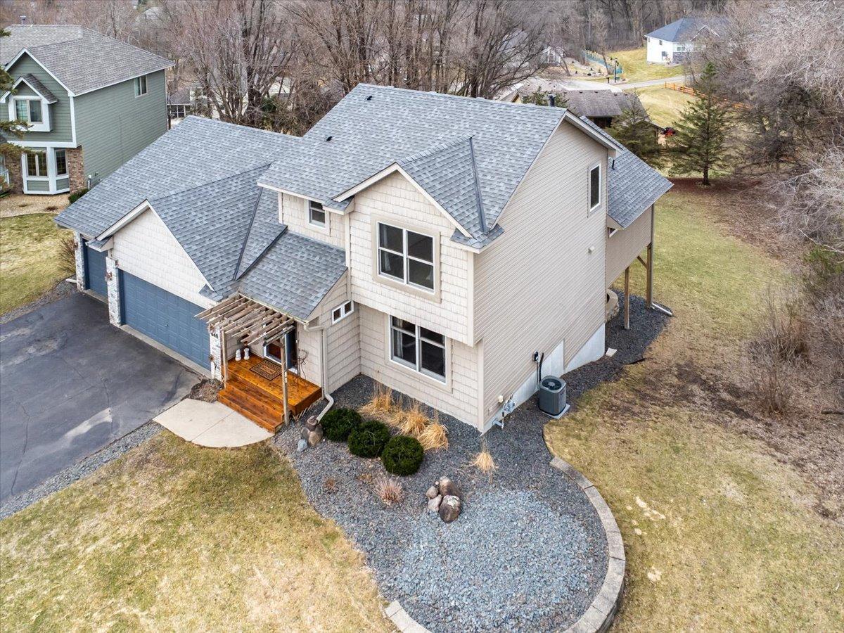 648 Welland Court