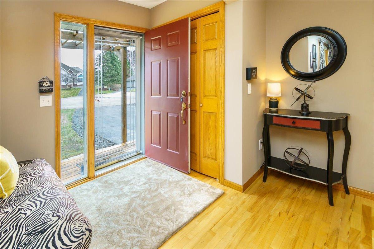 648 Welland Court