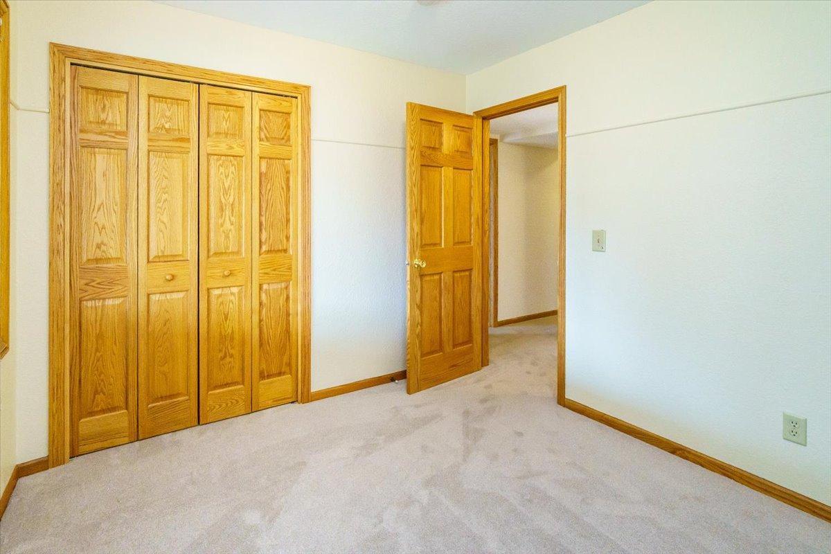 648 Welland Court