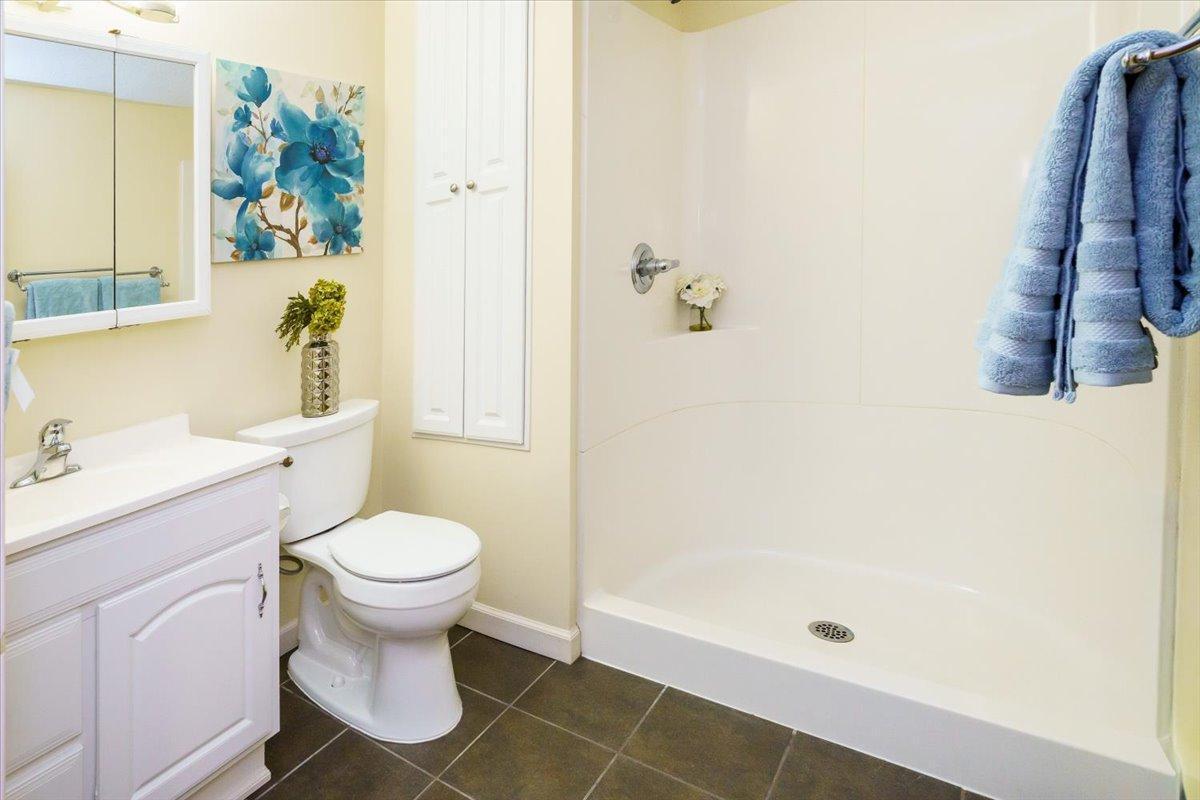 648 Welland Court