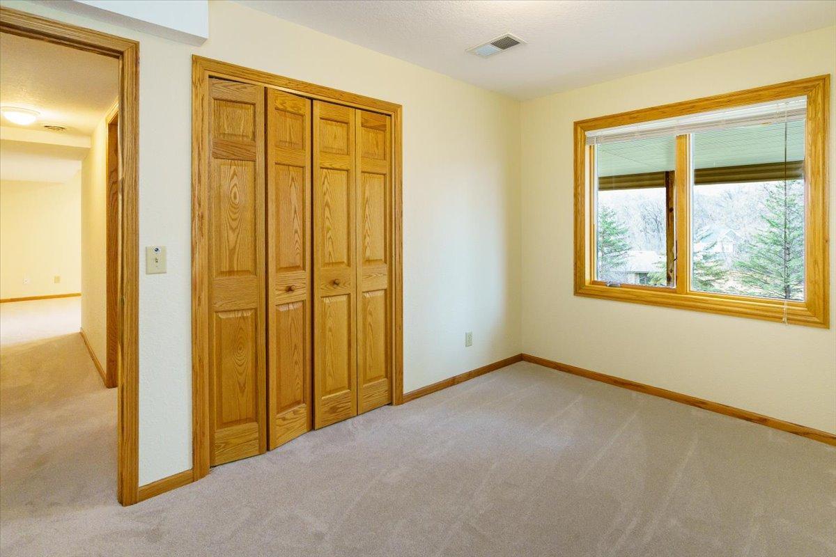 648 Welland Court