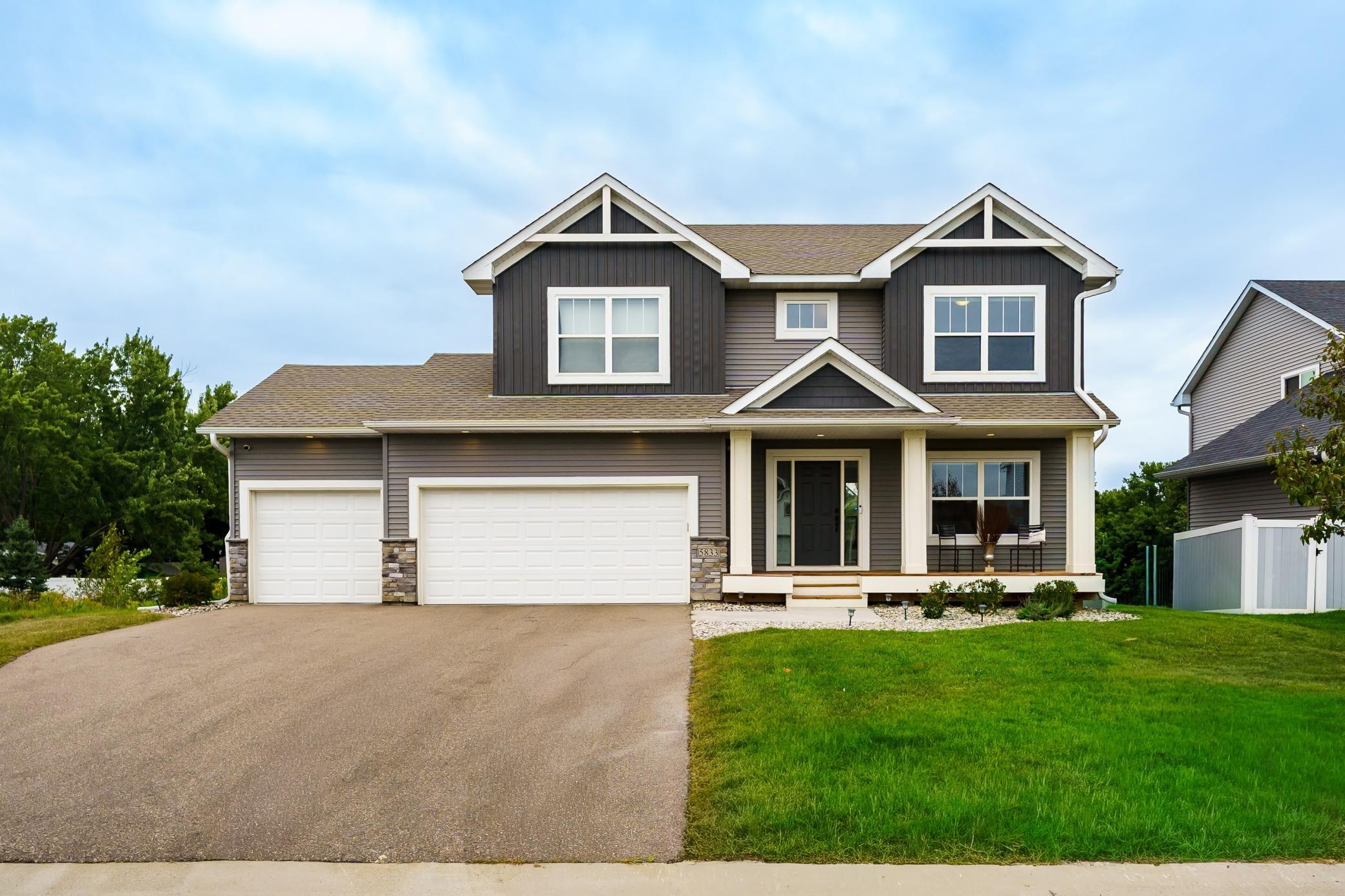 5833 178th Street W