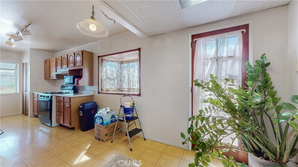 1143 N Rimsdale Avenue