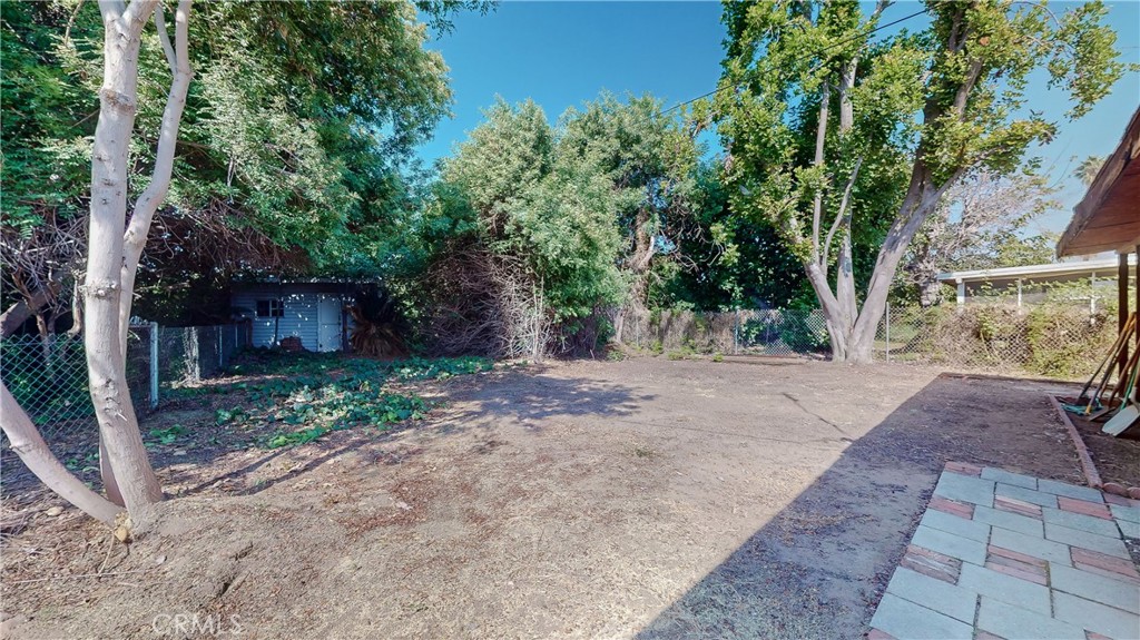 1143 N Rimsdale Avenue