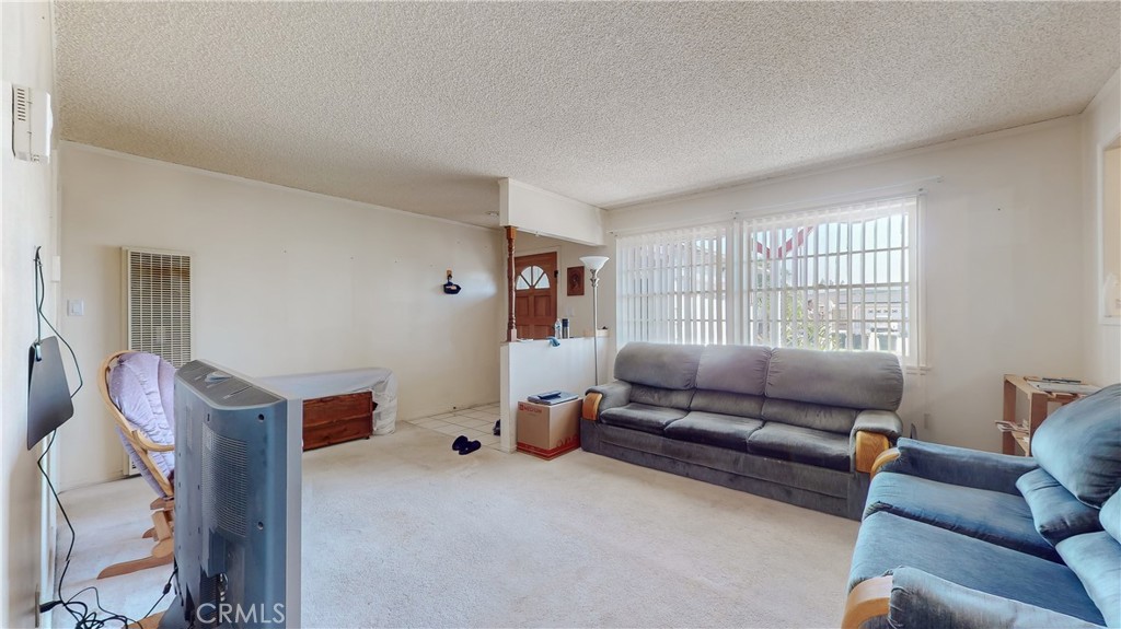 1143 N Rimsdale Avenue