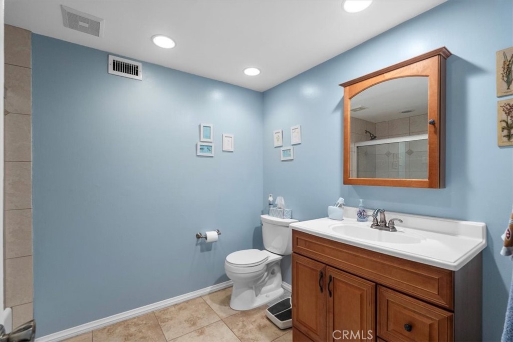 2034 Terrebonne Avenue