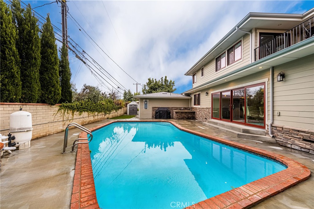 2532 El Capitan Avenue