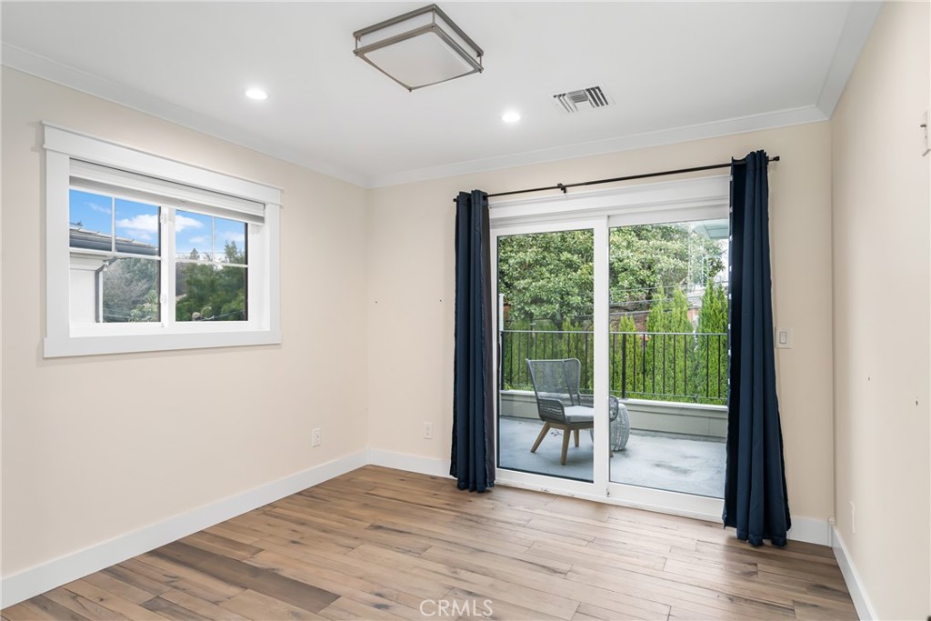 2532 El Capitan Avenue