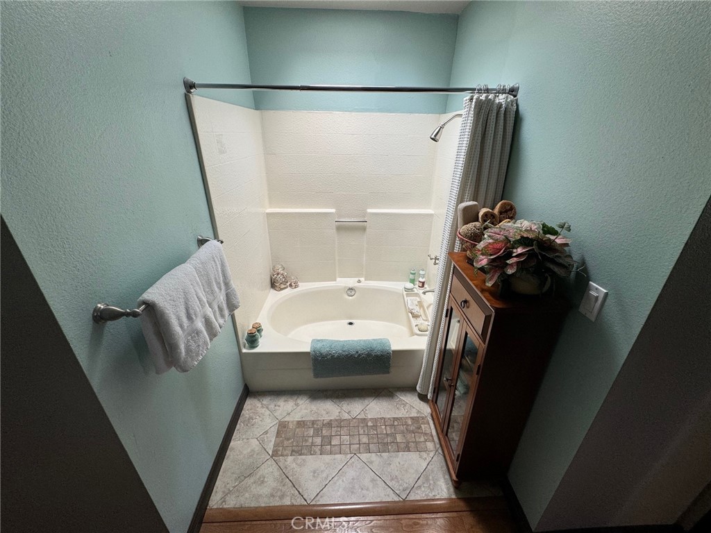 14855 Mulberry Drive 401