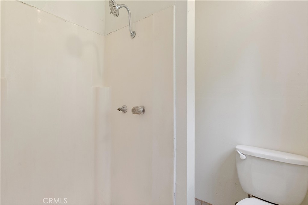 7945 Caldwell Avenue