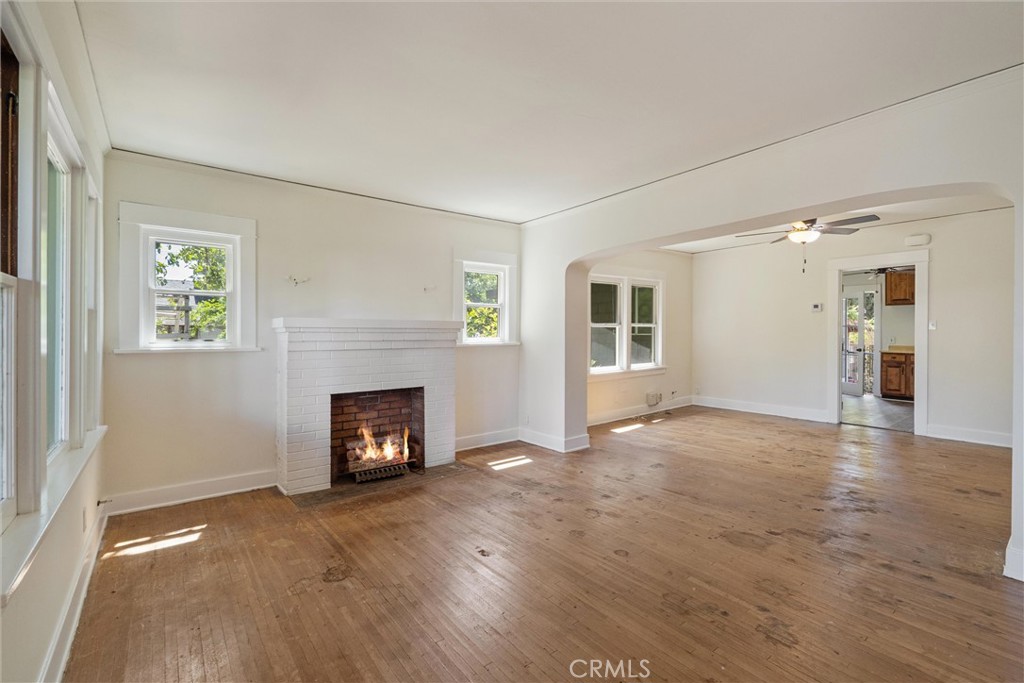 7945 Caldwell Avenue