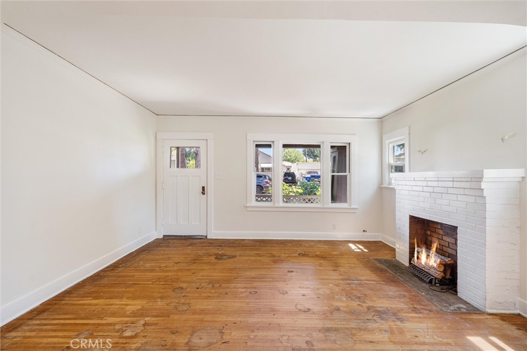 7945 Caldwell Avenue