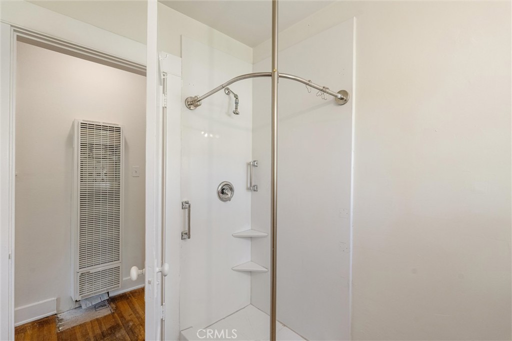 7945 Caldwell Avenue