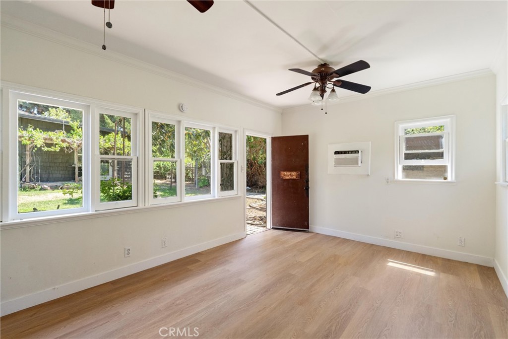 7945 Caldwell Avenue