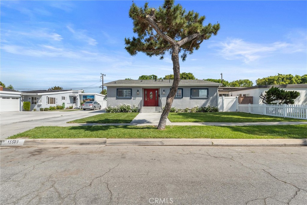 15509 Hornell Street